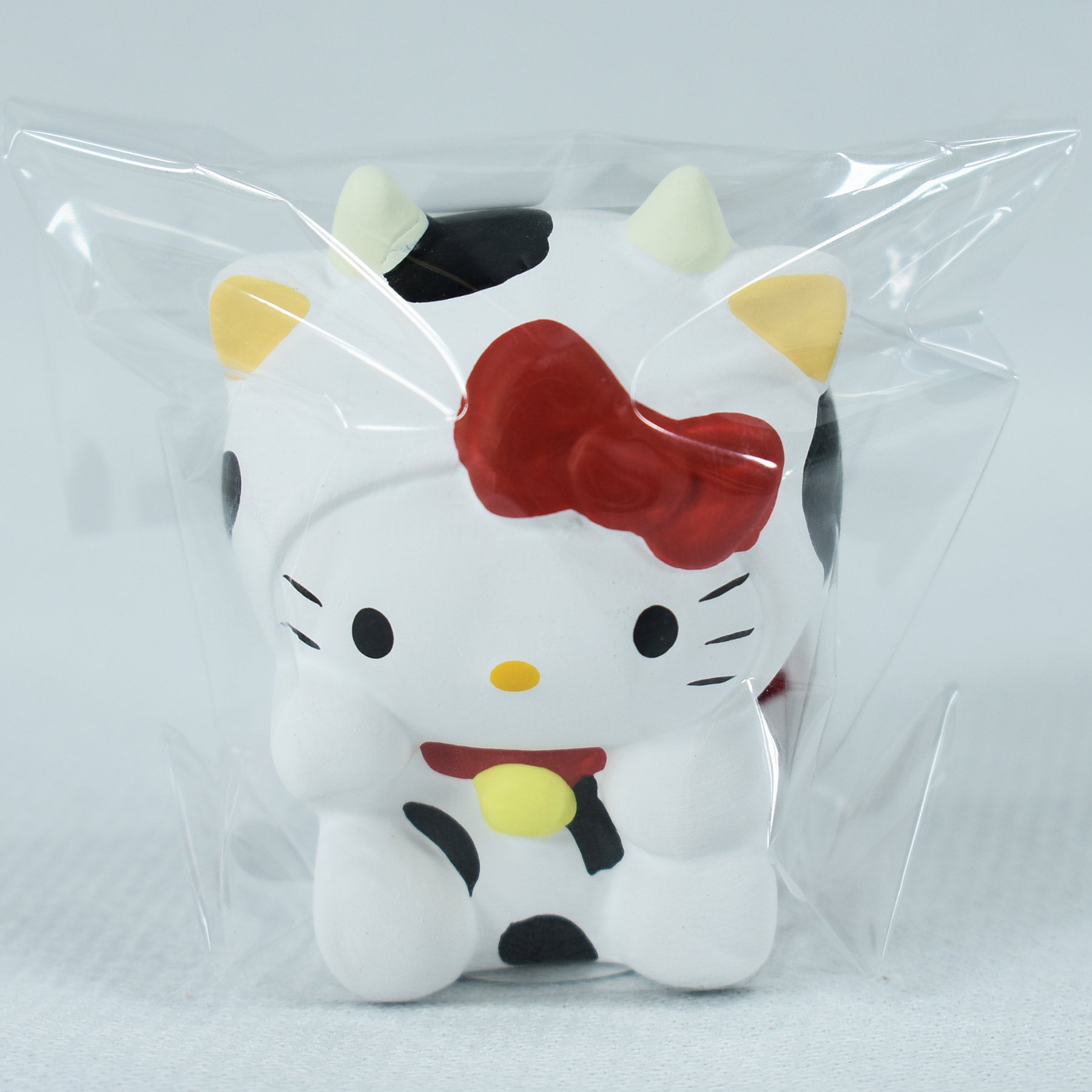 HELLO KITTY ZODIAC OMIKUJI | Itadakimasu Hawaii